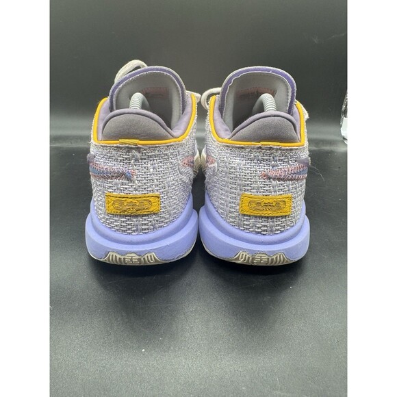 Nike LeBron XX 20 Violet Frost Metallic Gold DJ5423-500 Mens Size 7.5Y Womens 9 - Picture 4 of 7